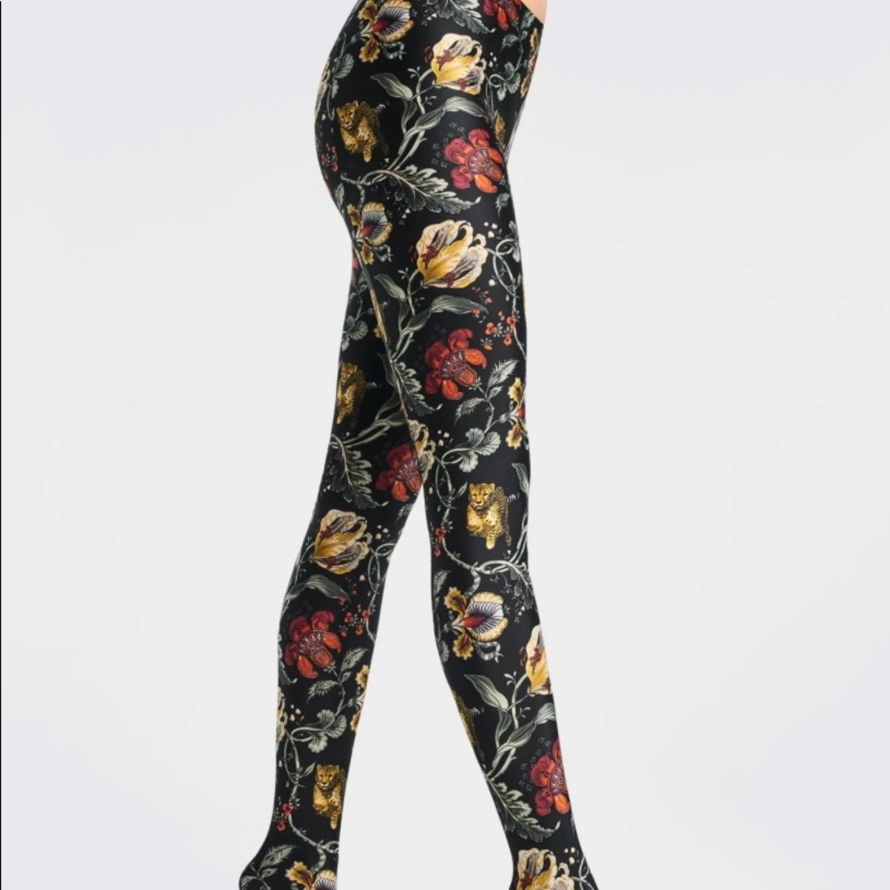 Wolford Jungle Print tights size XS new in packaging.